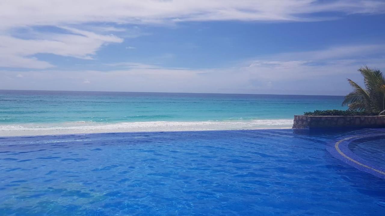 Cozy And Modern Apartment Cancun Bagian luar foto