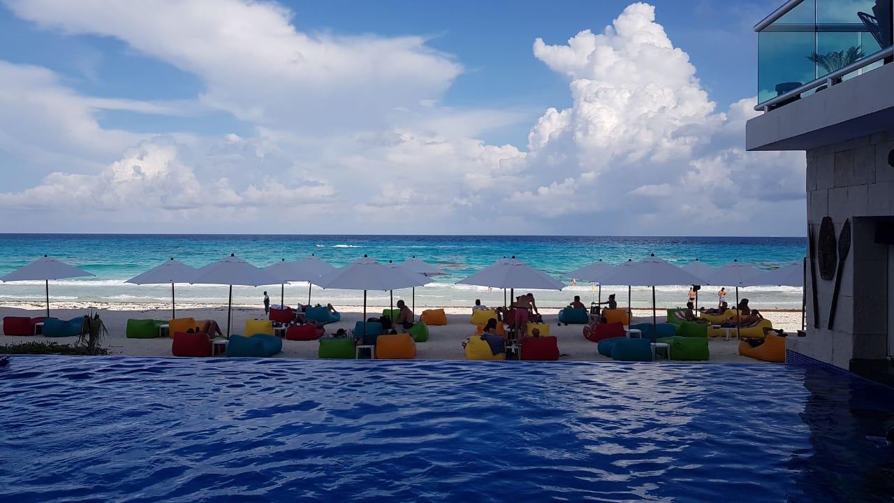 Cozy And Modern Apartment Cancun Bagian luar foto
