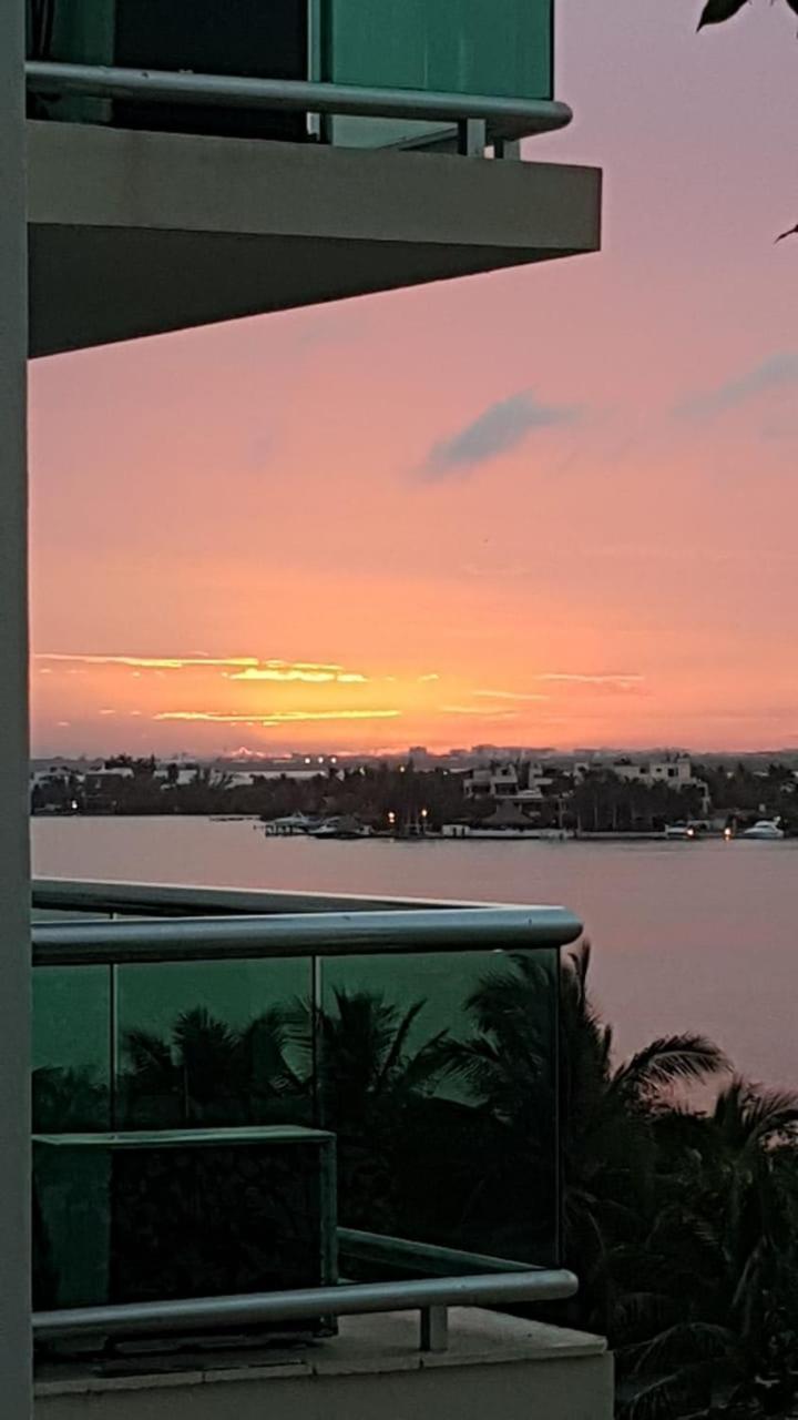 Cozy And Modern Apartment Cancun Bagian luar foto