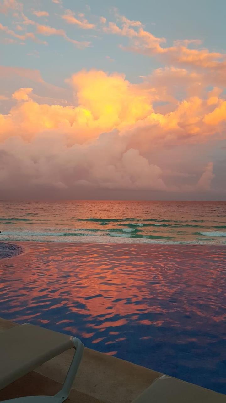 Cozy And Modern Apartment Cancun Bagian luar foto